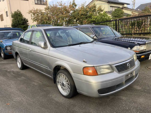 Nissan SUNNY 2003-04 180495-0