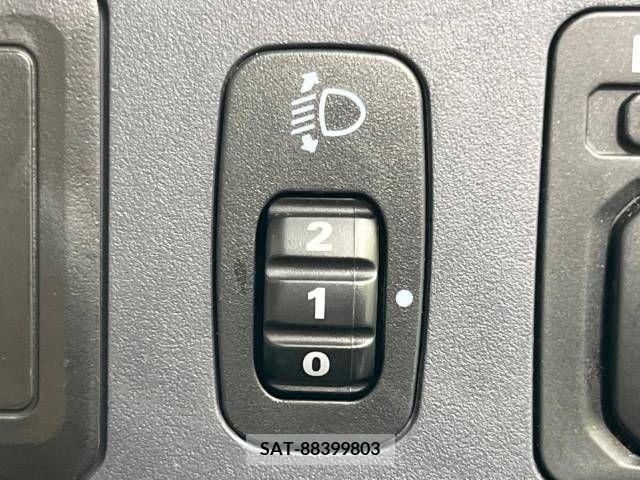 Nissan OTTI 2012-03 326785-7