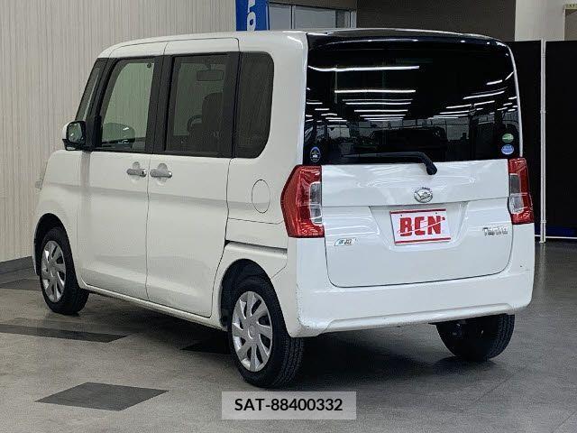 Daihatsu TANTO 2015-06 228288-8
