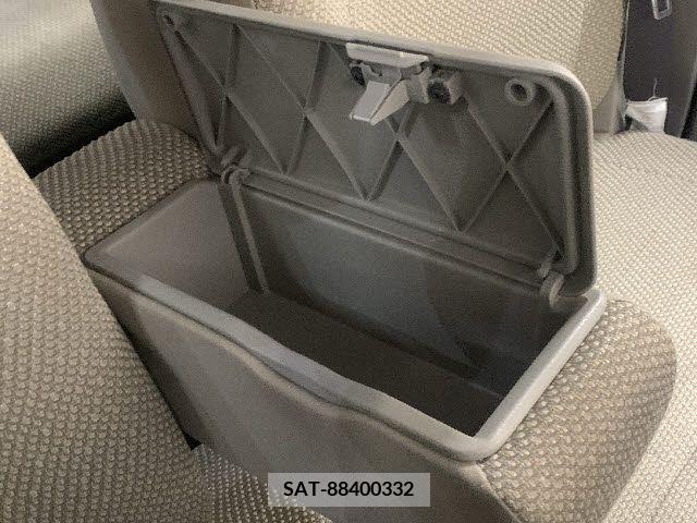Daihatsu TANTO 2015-06 228288-16