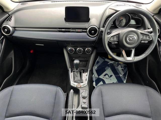 Mazda MAZDA2 2019-09 363265-1