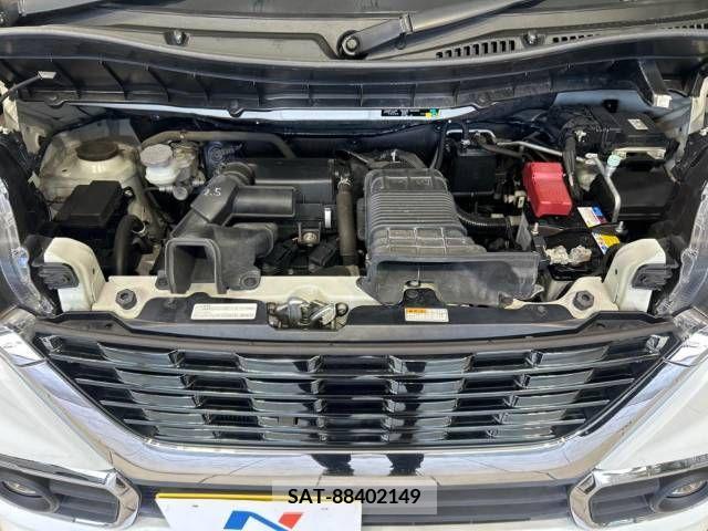 Suzuki SPACIA 2018-02 350543-18