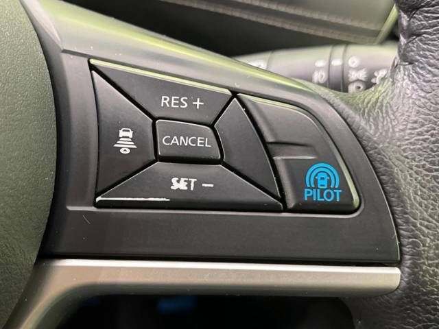 Nissan SERENA 2018-08 187171-5