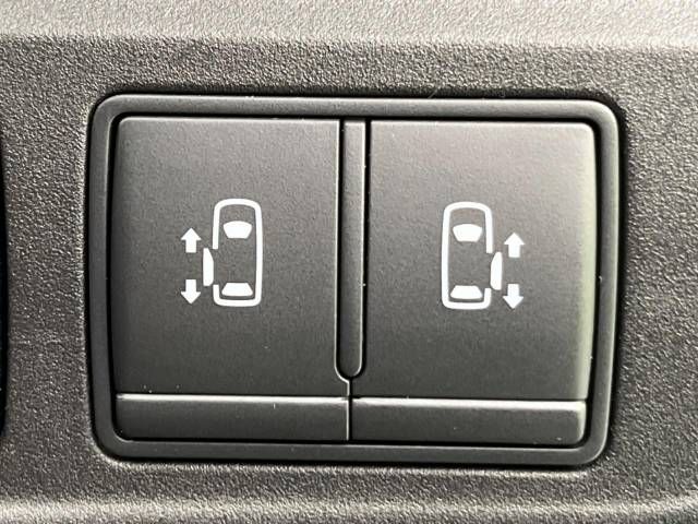 Nissan SERENA 2018-08 187171-4