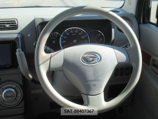Daihatsu MOVE CONTE 2013-03 372330-9