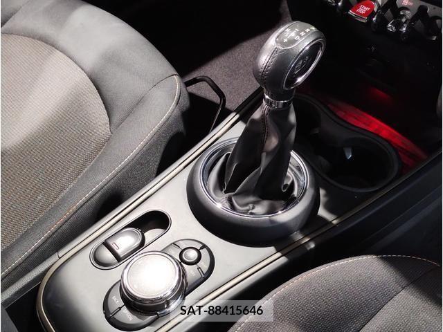 Bmw MINI 2019-01 335112-19