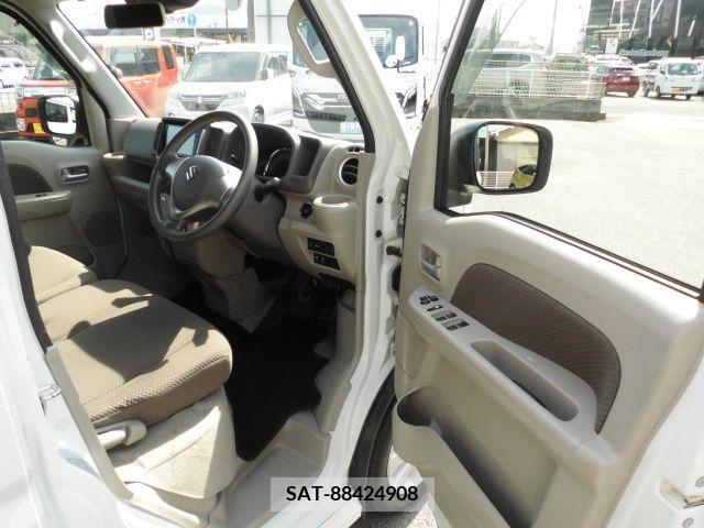 Suzuki EVERY WAGON 2020-03 253017-26