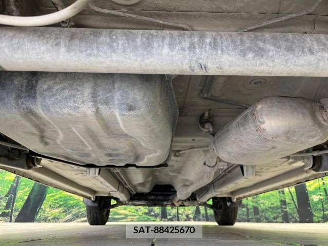 Suzuki HUSTLER 2017-06 396836-19