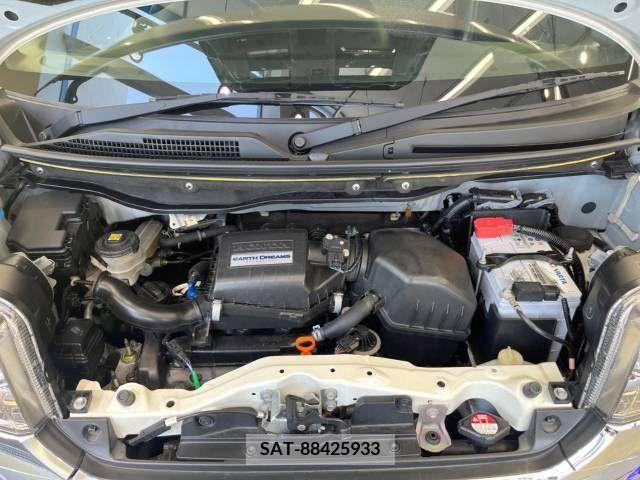 Honda N BOX CUSTOM 2015-11 278973-18