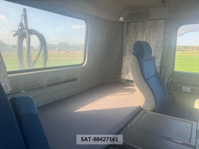Isuzu GIGA 2009-10 246158-11