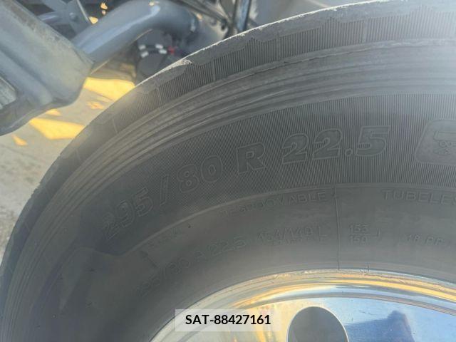 Isuzu GIGA 2009-10 246158-16
