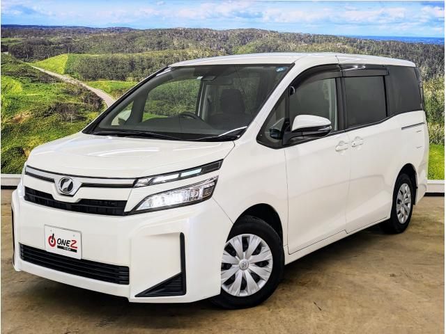 Toyota VOXY 2018-07 184836-16