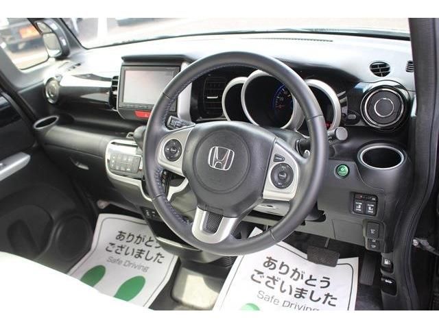 Honda N BOX CUSTOM 2017-04 12011-8