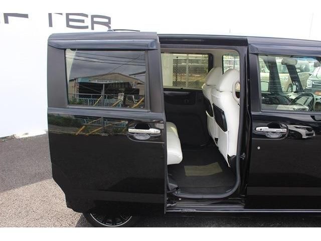 Honda N BOX CUSTOM 2017-04 12011-6