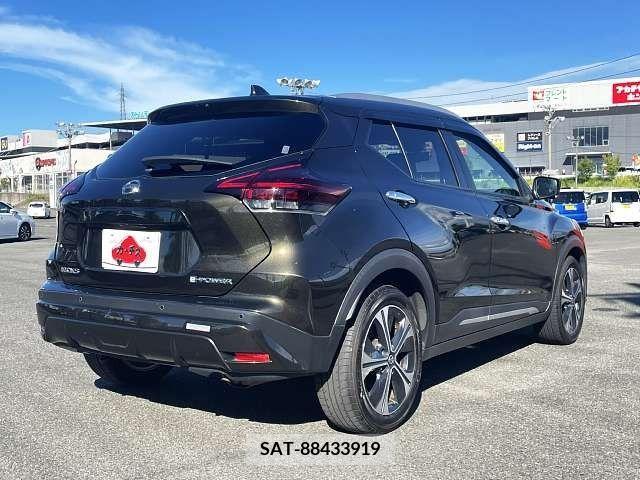 Nissan KICKS 2021-03 362272-2