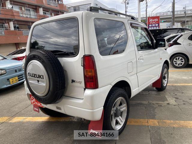 Suzuki JIMNY 2012-01 325663-2
