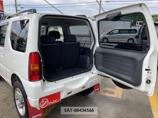 Suzuki JIMNY 2012-01 325663-8