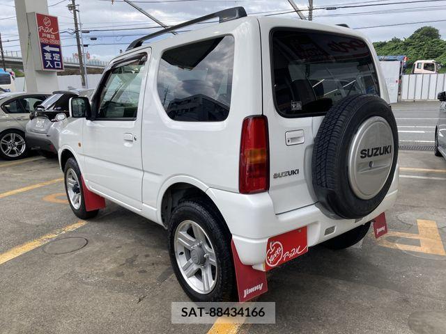 Suzuki JIMNY 2012-01 325663-10