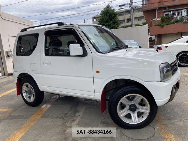 Suzuki JIMNY 2012-01 325663-4