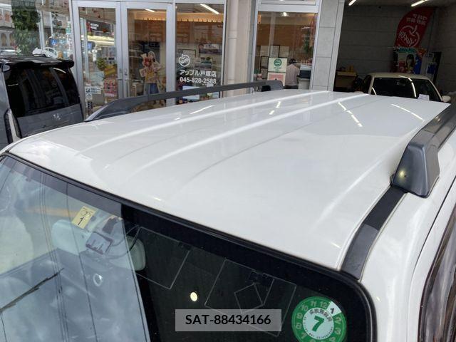 Suzuki JIMNY 2012-01 325663-15