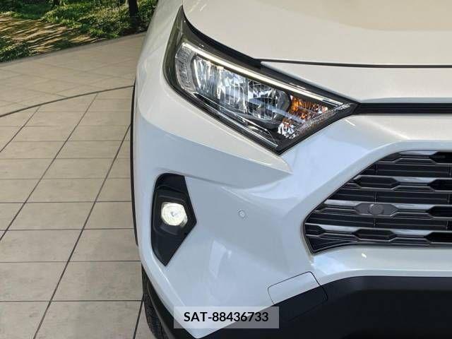 Toyota RAV4 2023-01 342465-12