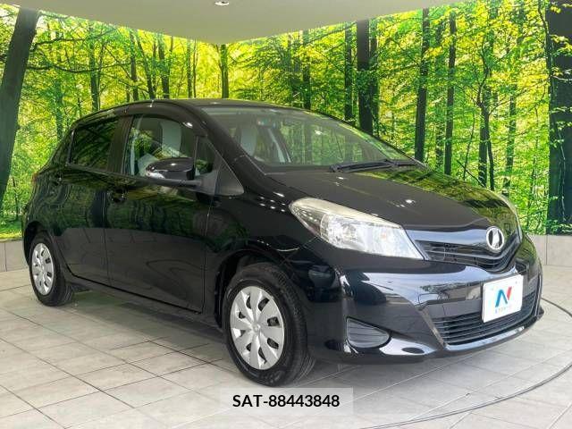 Toyota VITZ 2011-11 382770-16