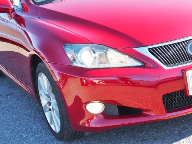 Lexus IS 2014-03 182051-10