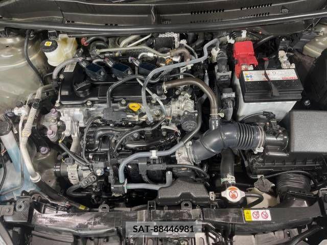 Toyota YARIS 2023-06 371465-18
