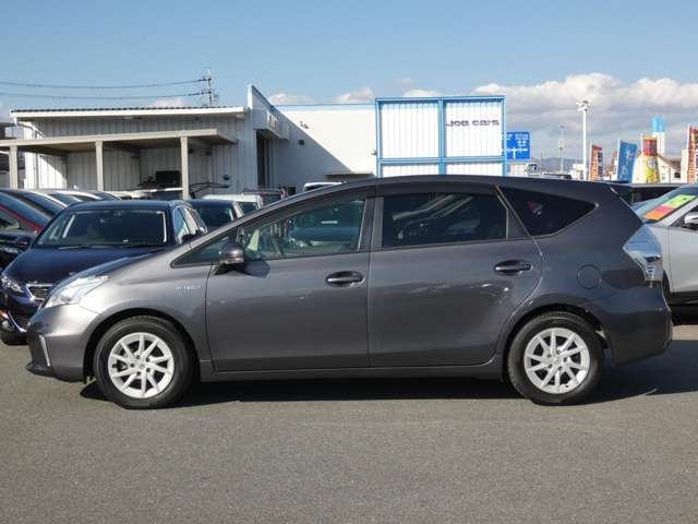 Toyota PRIUS ALPHA 2012-01 181549-5