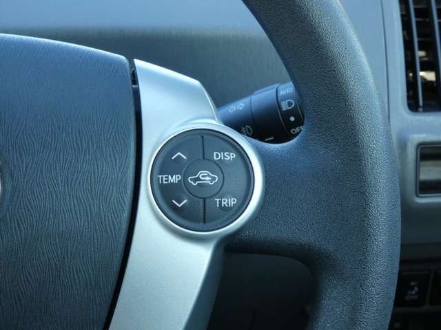 Toyota PRIUS ALPHA 2012-01 181549-11