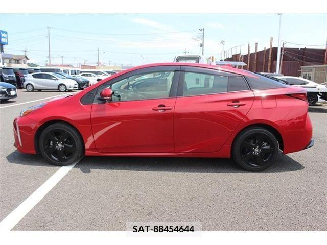 Toyota PRIUS 2021-06 350770-8
