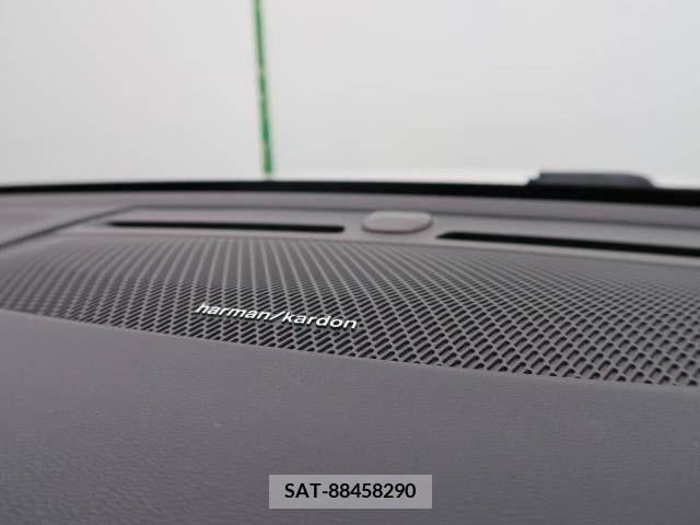 Volvo XC40 2020-11 337280-4