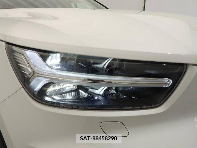 Volvo XC40 2020-11 337280-15