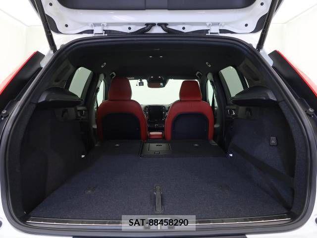 Volvo XC40 2020-11 337280-14