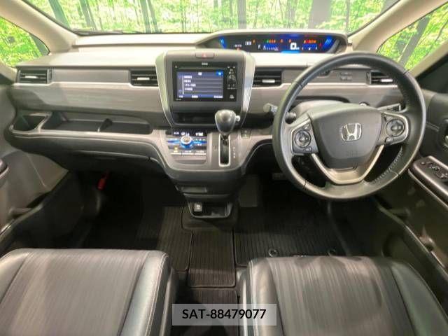 Honda FREED 2017-07 396651-1