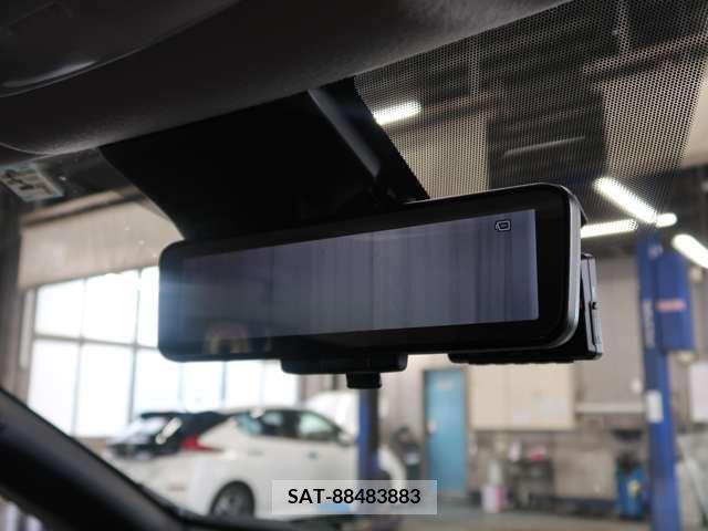 Nissan LEAF 2019-02 221542-7