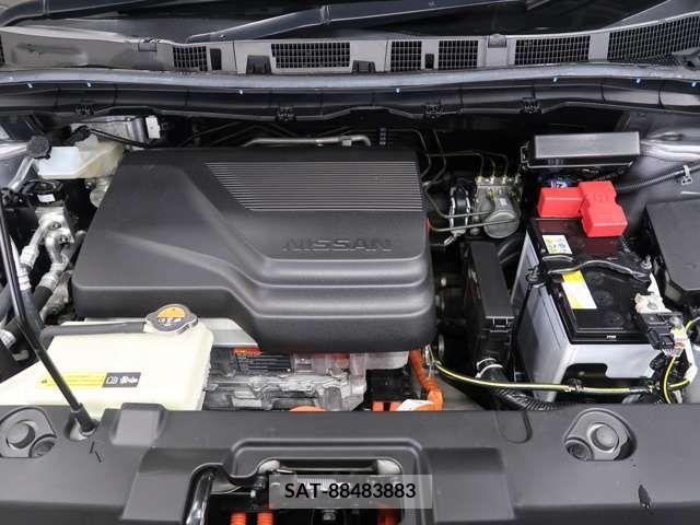 Nissan LEAF 2019-02 221542-15