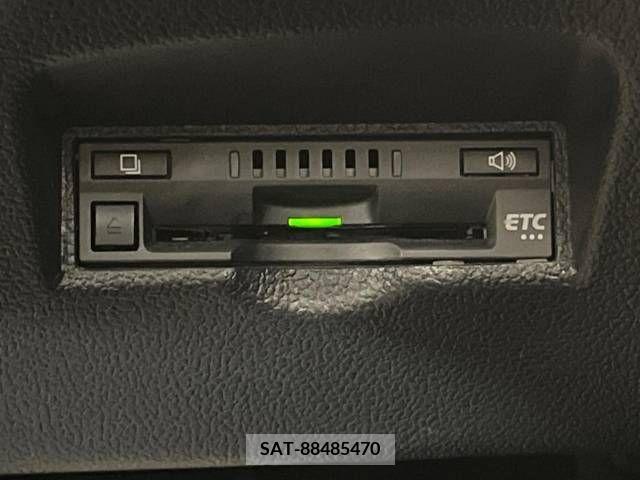 Toyota PRIUS 2017-01 366370-5