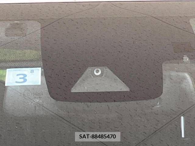 Toyota PRIUS 2017-01 366370-2