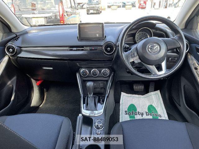 Mazda DEMIO 2015-05 235817-5