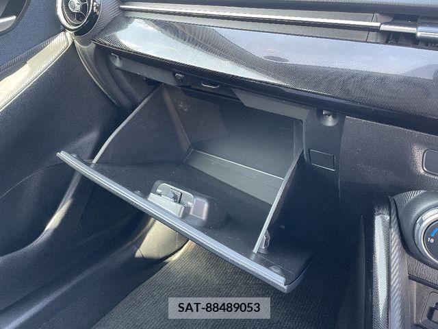 Mazda DEMIO 2015-05 235817-15
