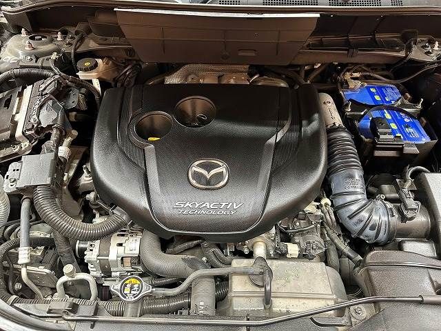 Mazda CX-8 2018-07 11279-13