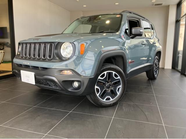 Jeep RENEGADE 2016-06 184845-17