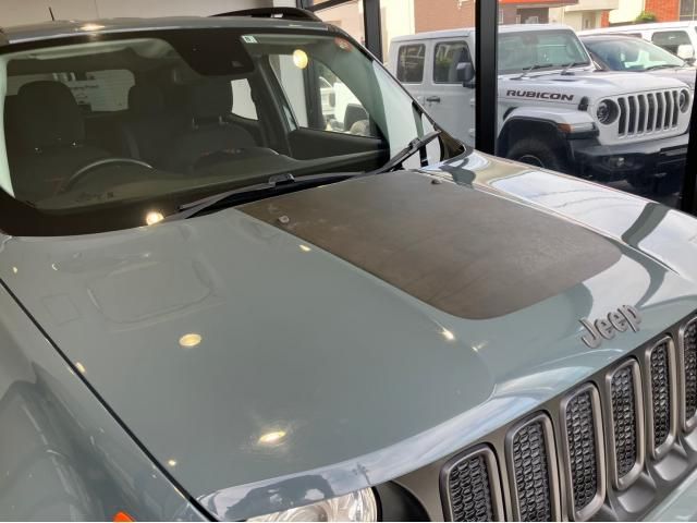 Jeep RENEGADE 2016-06 184845-22