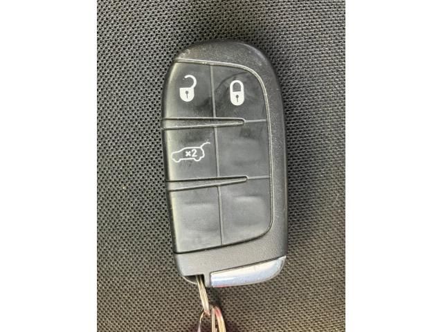 Jeep RENEGADE 2016-06 184845-8