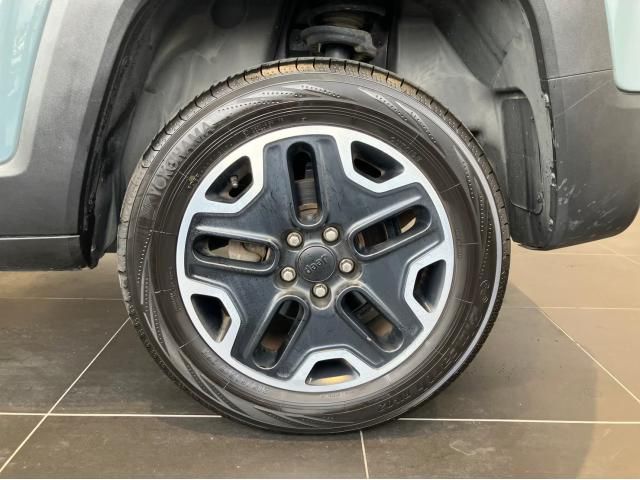 Jeep RENEGADE 2016-06 184845-21