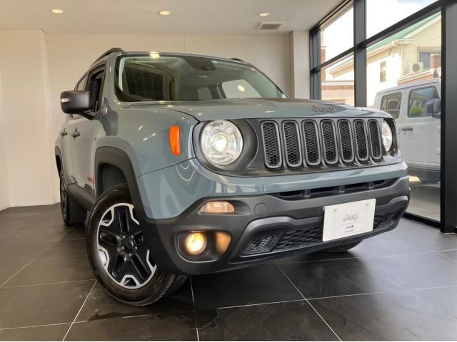 Jeep RENEGADE 2016-06 184845-0