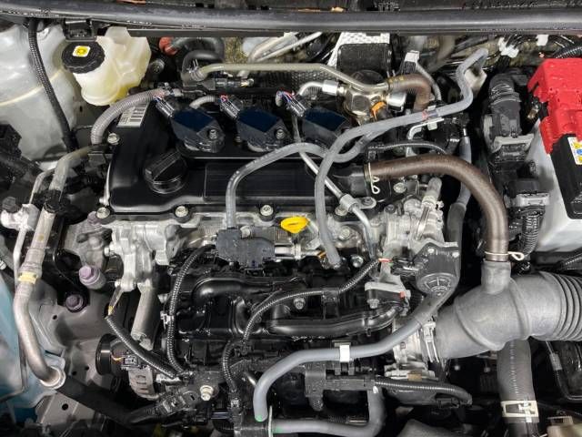 Toyota YARIS CROSS 2023-01 23610-18