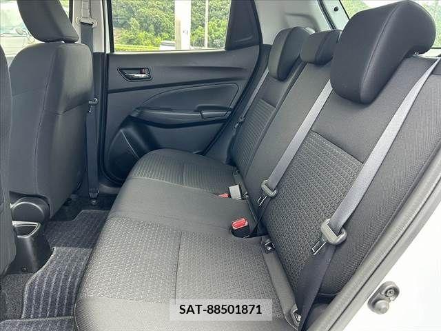 Suzuki SWIFT 2019-04 377033-17