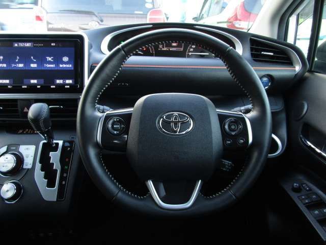 Toyota SIENTA 2020-10 191557-14